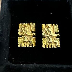 Vintage men’s cufflinks